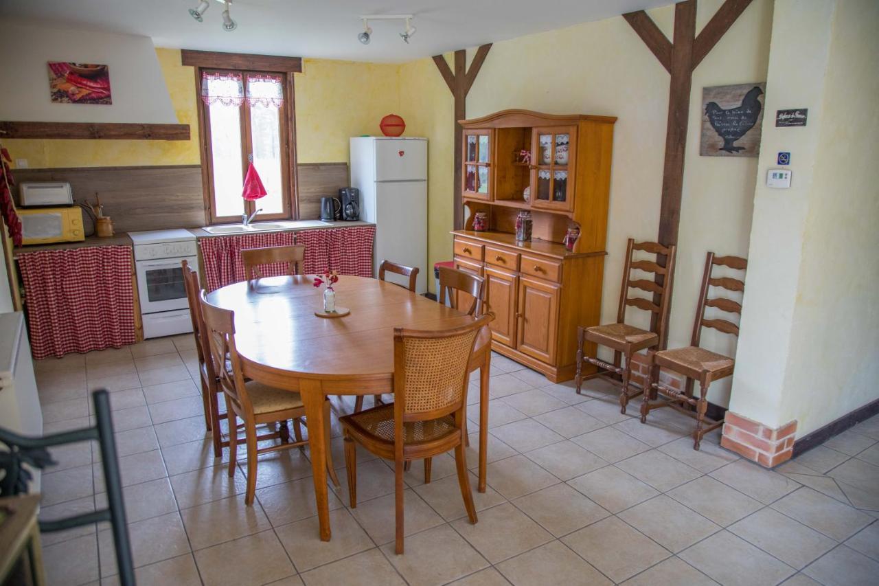 Le Gahoun - Chambres D'Hotes Касте Екстер'єр фото